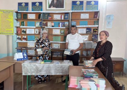 Mahalla kutubxonasiga metodik yordam ko’rsatildi